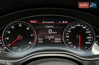Седан Audi A6 2015 в 