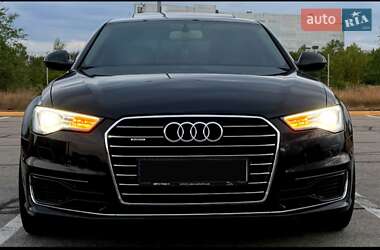 Седан Audi A6 2012 в 