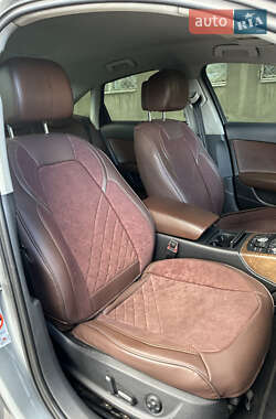 Седан Audi A6 2012 в 