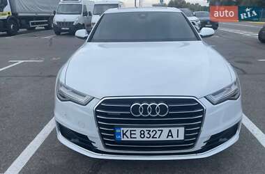 Седан Audi A6 2015 в 