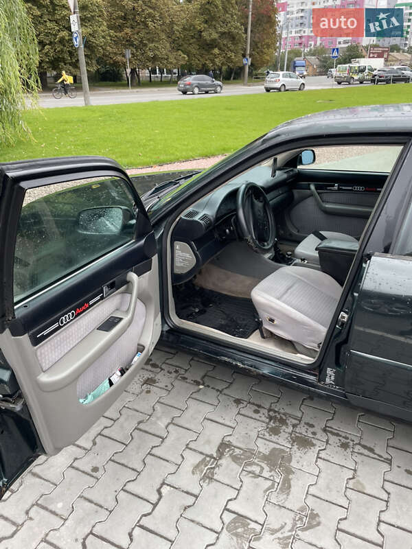 Седан Audi A6 1996 в Луцьку
