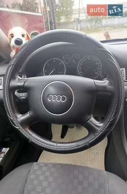 Універсал Audi A6 2001 в 