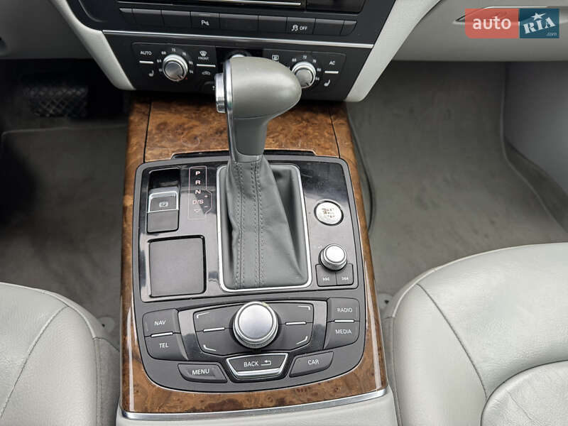 Седан Audi A6 2013 в Луцке