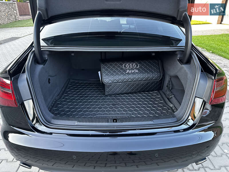 Седан Audi A6 2014 в Луцьку