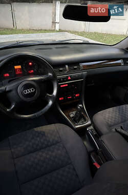 Седан Audi A6 2000 в 