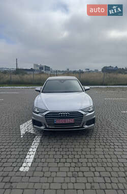 Седан Audi A6 2019 в 
