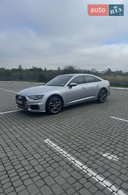 Седан Audi A6 2019 в 