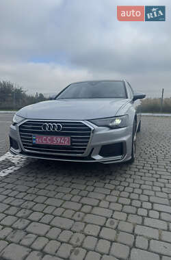Седан Audi A6 2019 в 