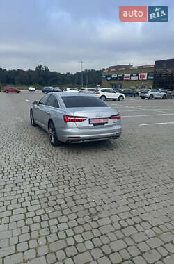 Седан Audi A6 2019 в 