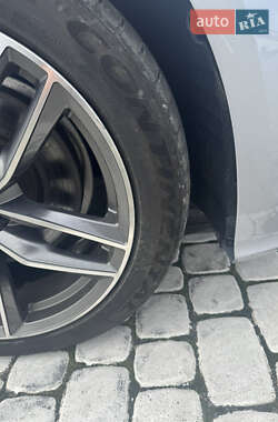 Седан Audi A6 2019 в 