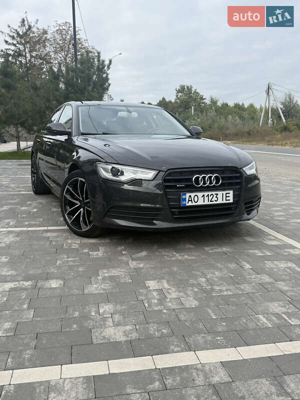 Седан Audi A6 2013 в Ужгороде
