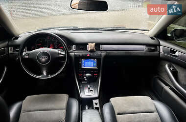Универсал Audi A6 2004 в 