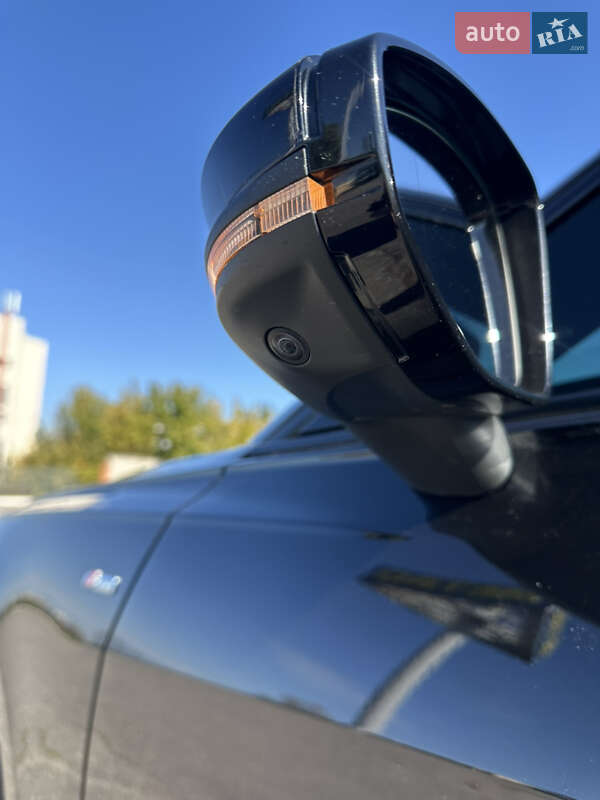Седан Audi A6 2020 в Харькове