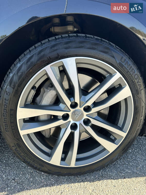 Седан Audi A6 2020 в Харькове