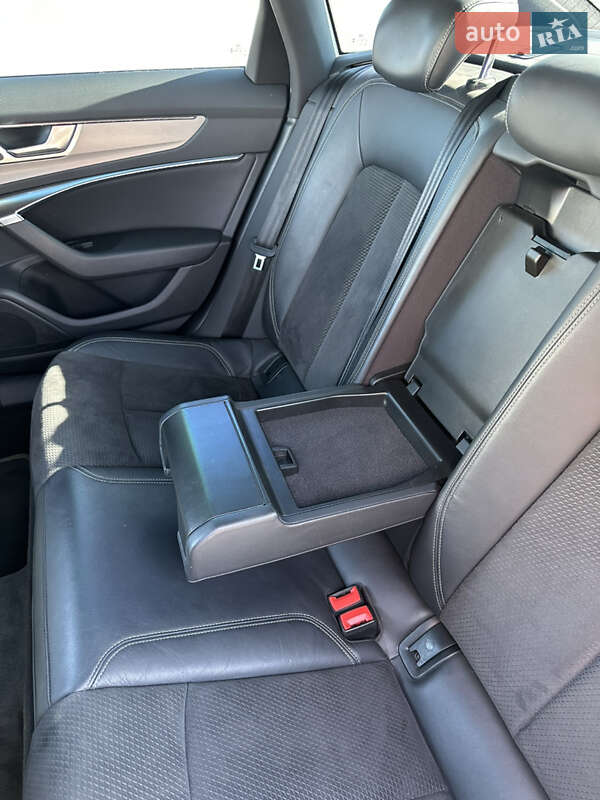 Седан Audi A6 2020 в Харькове