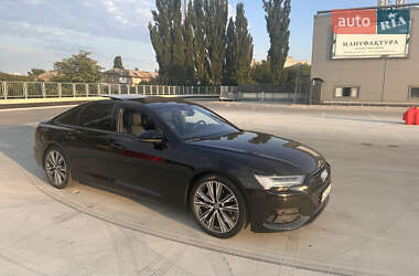 Седан Audi A6 2019 в 