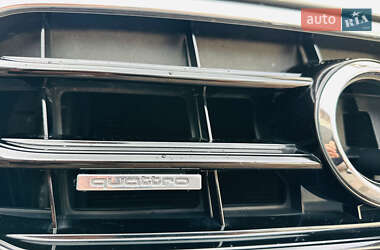 Седан Audi A6 2013 в 