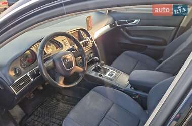 Седан Audi A6 2004 в 