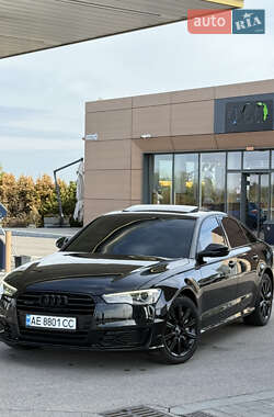 Седан Audi A6 2015 в 