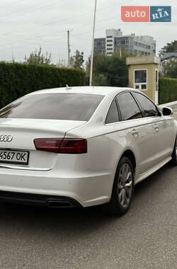 Седан Audi A6 2017 в 