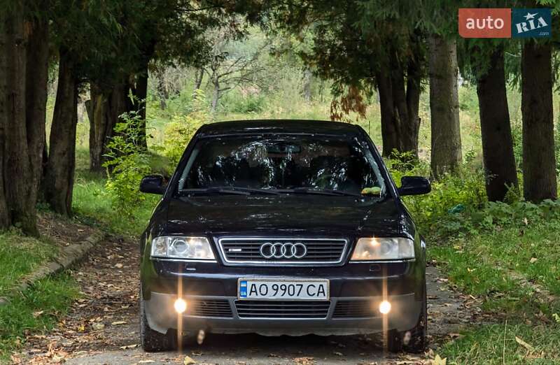Седан Audi A6 2001 в Межгорье
