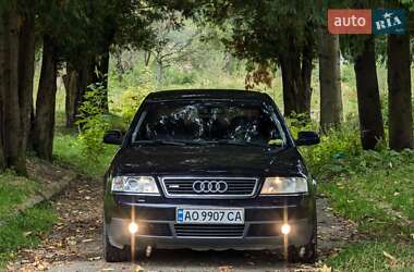 Седан Audi A6 2001 в 