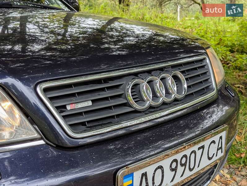 Седан Audi A6 2001 в Межгорье