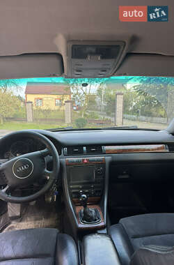 Седан Audi A6 2002 в 