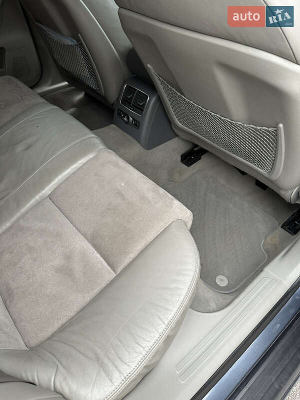 Седан Audi A6 2004 в Киеве