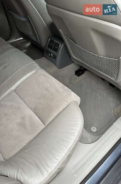 Седан Audi A6 2004 в 