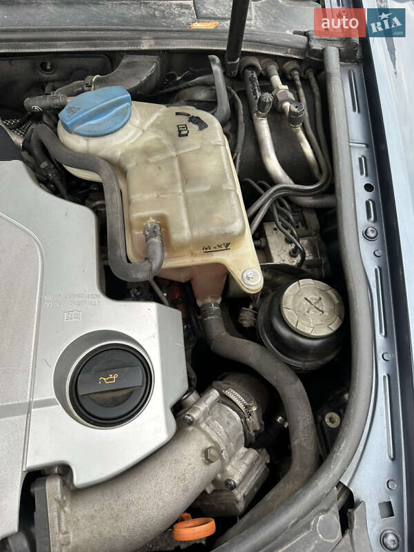 Седан Audi A6 2004 в Киеве
