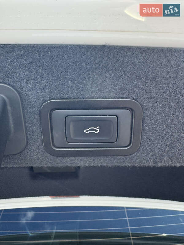 Седан Audi A6 2014 в Житомире