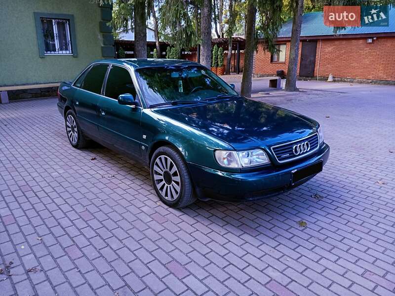 Седан Audi A6 1996 в 