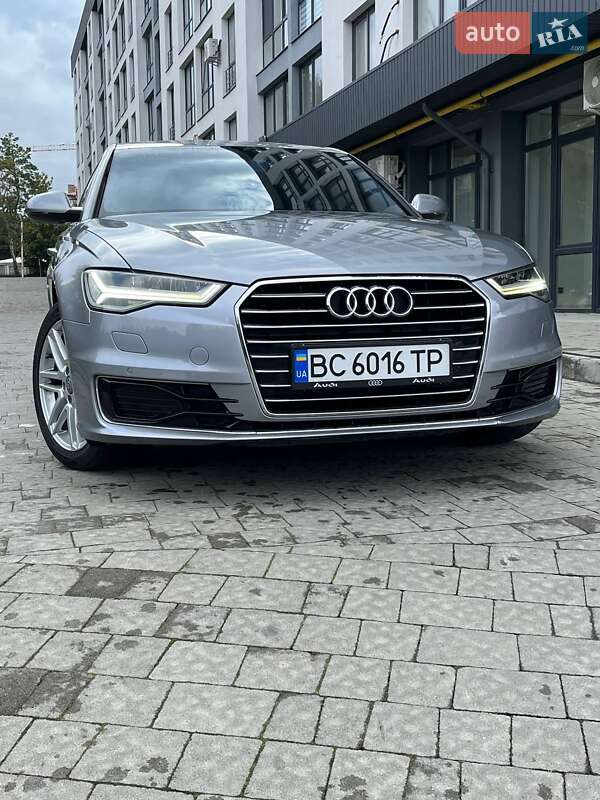 Седан Audi A6 2015 в Новояворовске