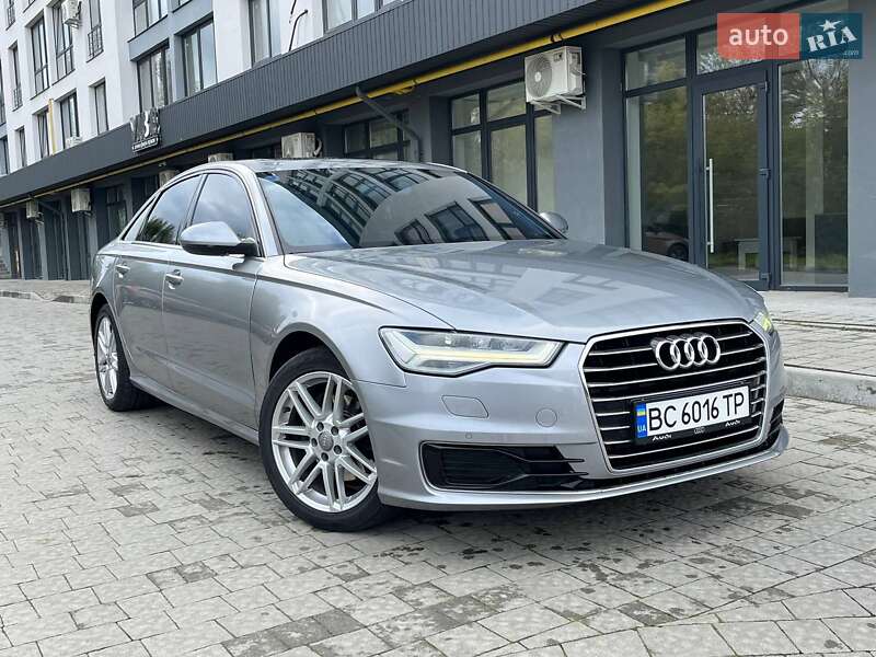 Седан Audi A6 2015 в Новояворовске
