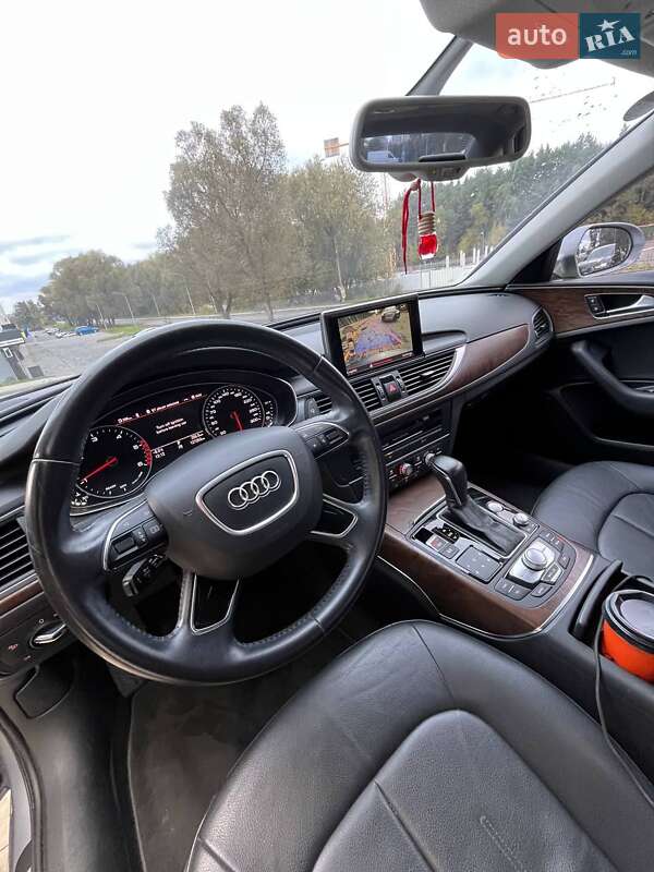 Седан Audi A6 2015 в Новояворовске