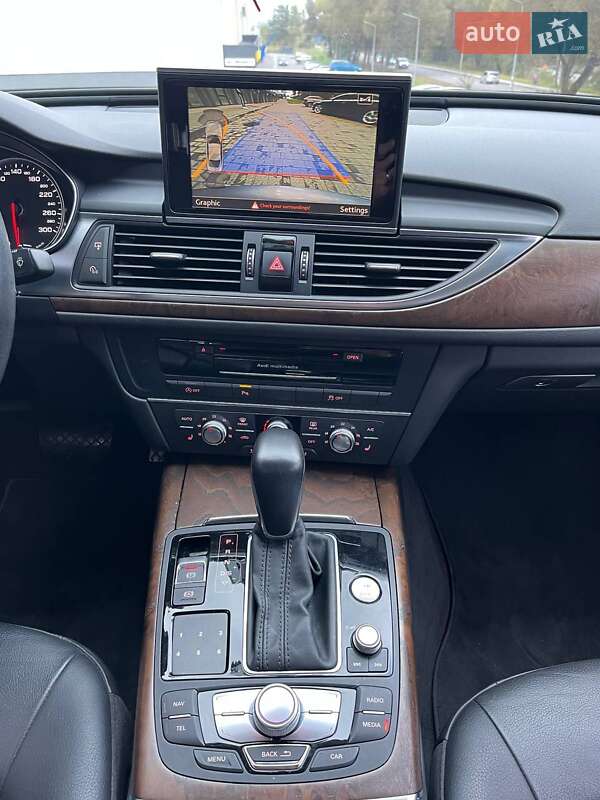 Седан Audi A6 2015 в Новояворовске