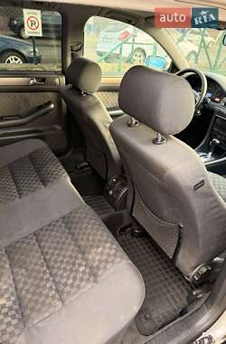 Универсал Audi A6 2000 в 