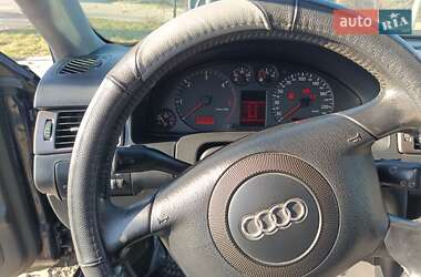 Универсал Audi A6 2001 в 