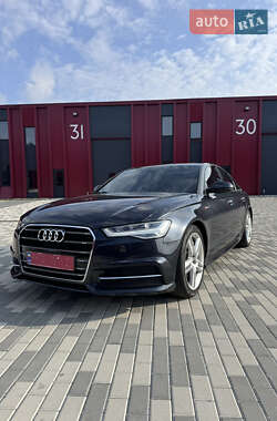 Седан Audi A6 2016 в 