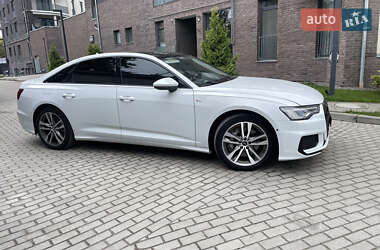 Седан Audi A6 2019 в 