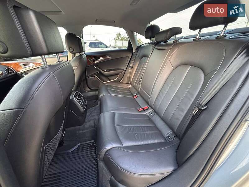Седан Audi A6 2015 в Львові
