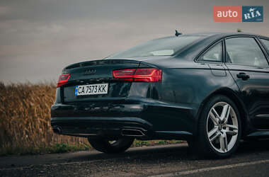 Седан Audi A6 2015 в 