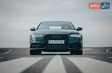 Седан Audi A6 2015 в 