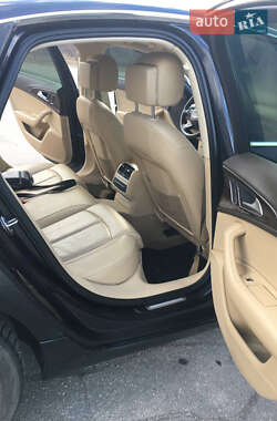 Седан Audi A6 2013 в 
