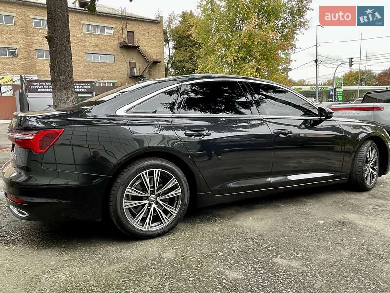 Седан Audi A6 2021 в Киеве