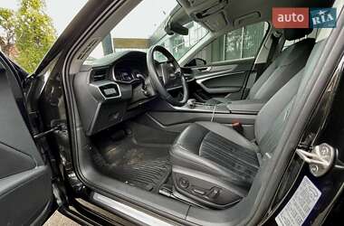 Седан Audi A6 2021 в 