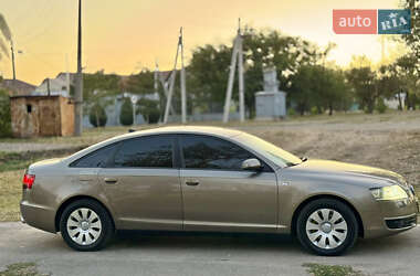 Седан Audi A6 2005 в 