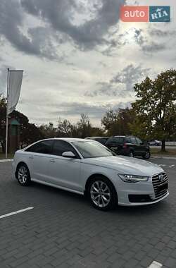 Седан Audi A6 2016 в 