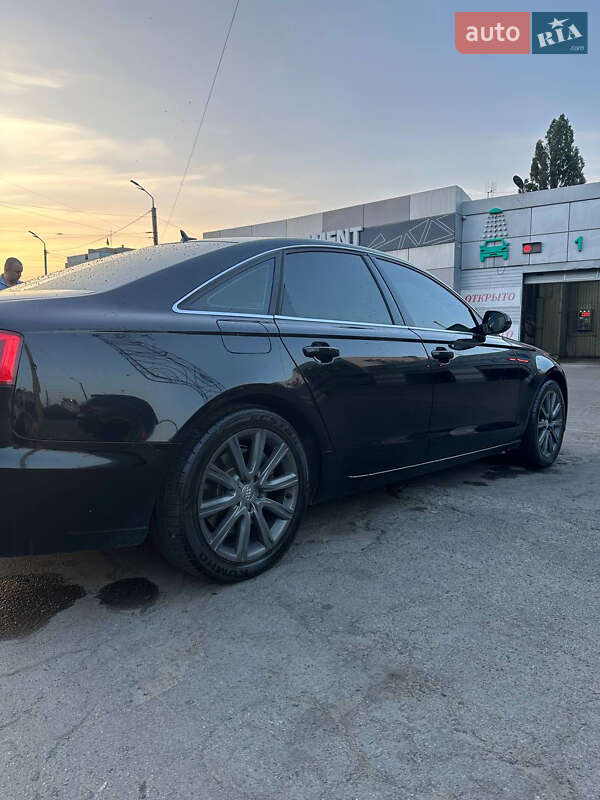 Седан Audi A6 2014 в Дніпрі